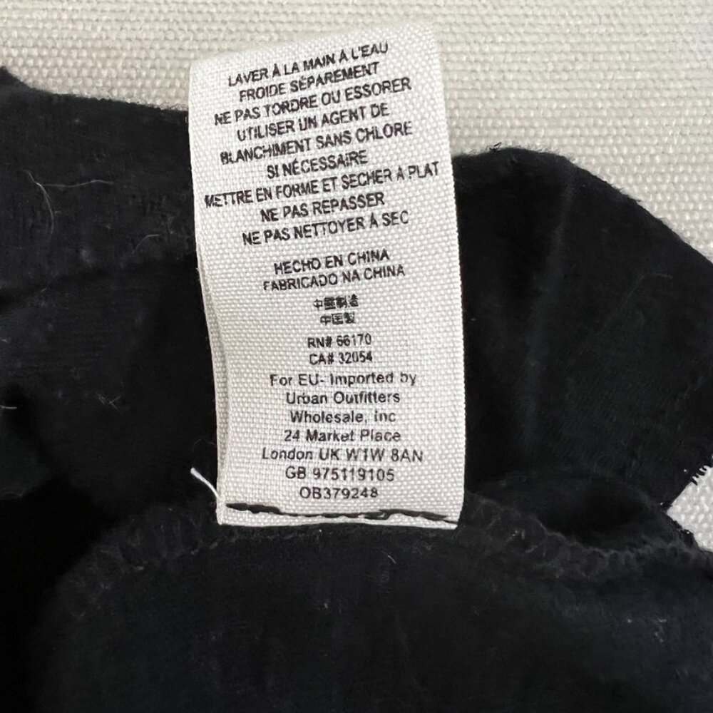 Free People Black Cutout Linen Back Tee XS Boho Festival Soft Grunge - Picture 7 of 11